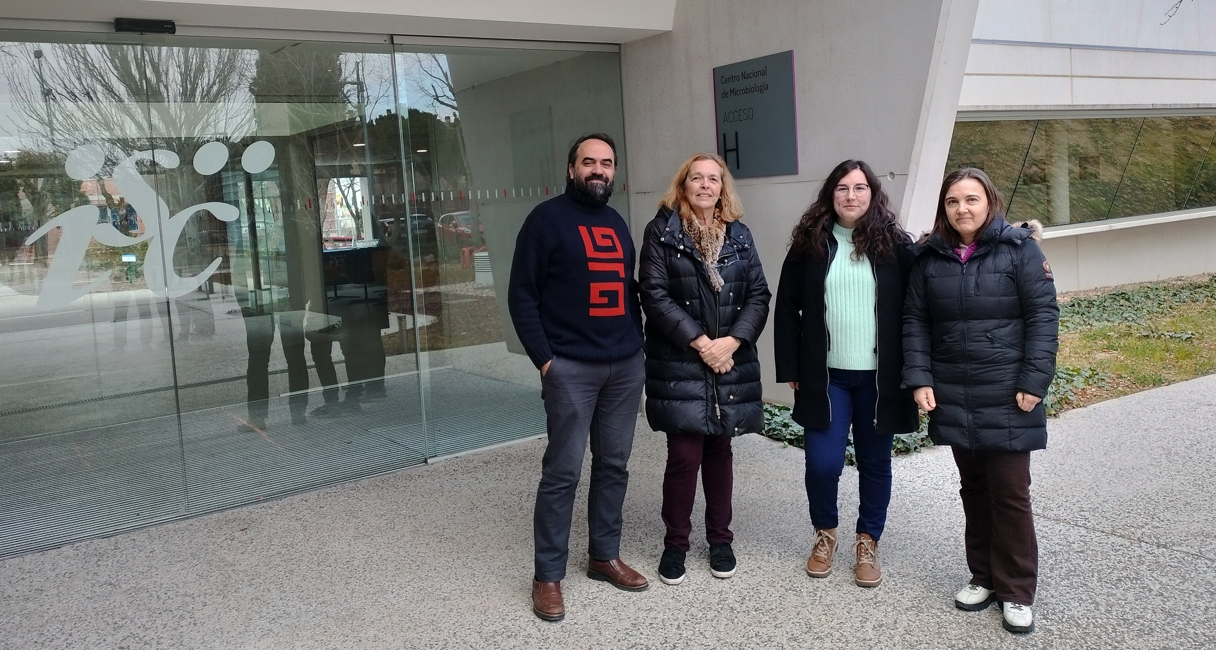 Grupo CNM Diego Megías, Adela de la Campa, Mariam García y María Jose Ferrándiz.jpg